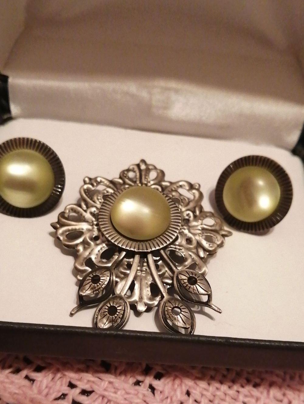 Very Old Filigree Brooch And Earrings with Pale Green Cat Eye Cabochons Set